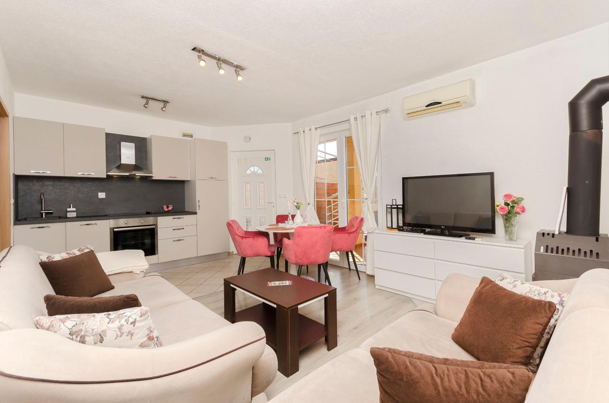 Apartment Ani 보디체 외부 사진